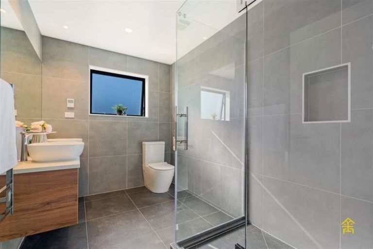 Photo of property in 50 Myland Drive, Hobsonville, Auckland, 0616