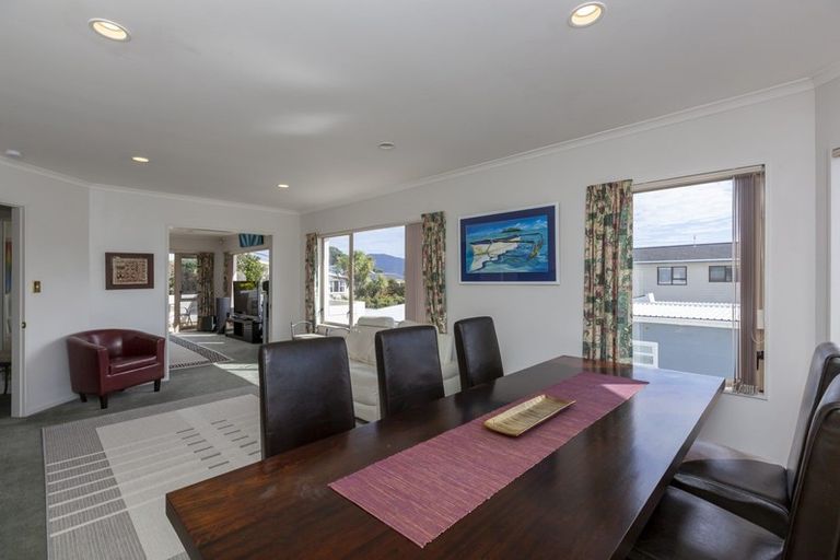 Photo of property in 118a Seaview Road, Paraparaumu Beach, Paraparaumu, 5032