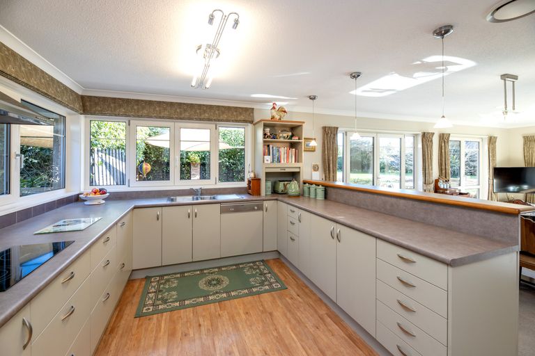 Photo of property in 14 Faith Place, West Melton, Christchurch, 7675