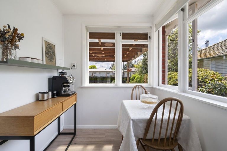 Photo of property in 24 Sherwill Street, Feilding, 4702