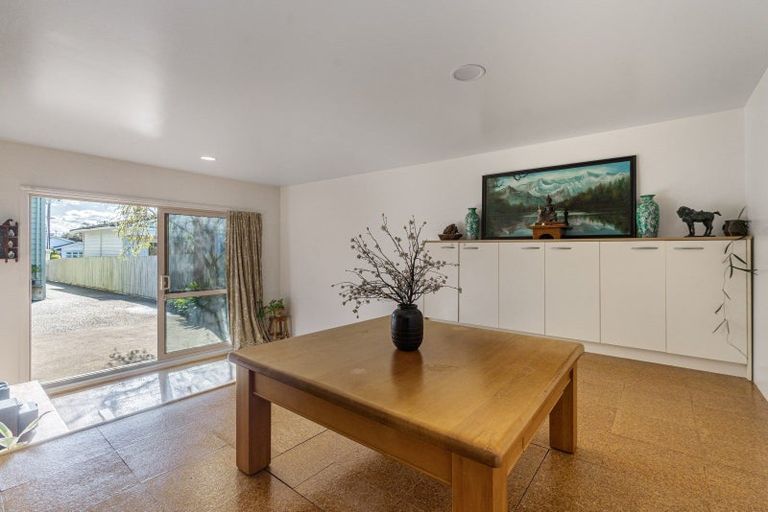 Photo of property in 39 Warwick Avenue, Westmere, Auckland, 1022