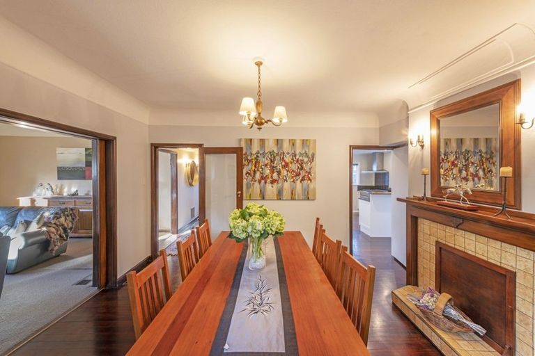 Photo of property in 273 Karori Road, Karori, Wellington, 6012