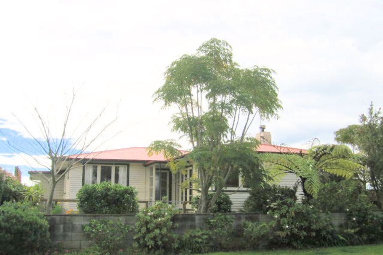 Photo of property in 32 Woodford Avenue, Brookfield, Tauranga, 3110