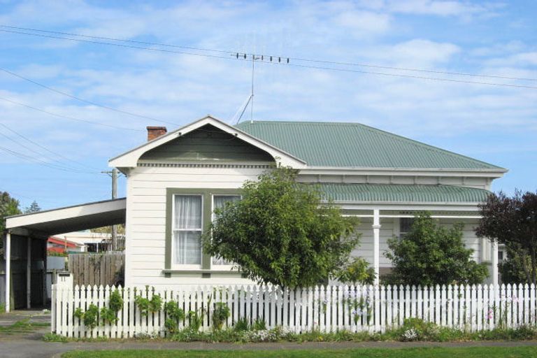 Photo of property in 11 Caius Avenue, Gonville, Whanganui, 4501