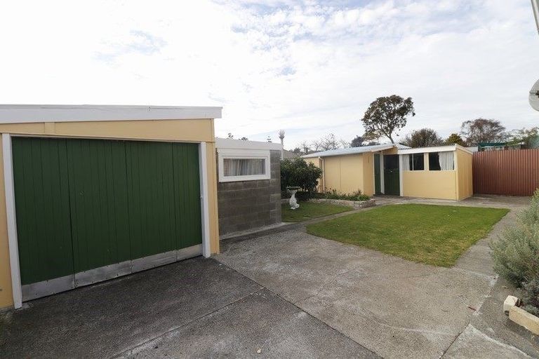 Photo of property in 14 Brunswick Road, Aramoho, Whanganui, 4500