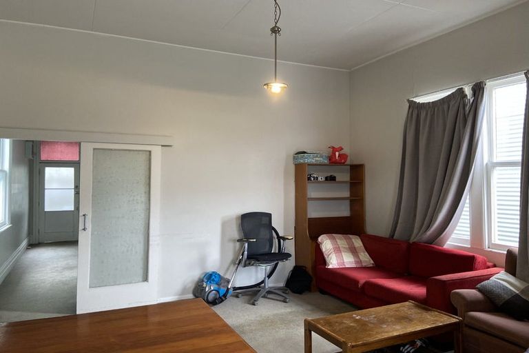 Photo of property in 125 Wallace Street, Mount Cook, Wellington, 6021
