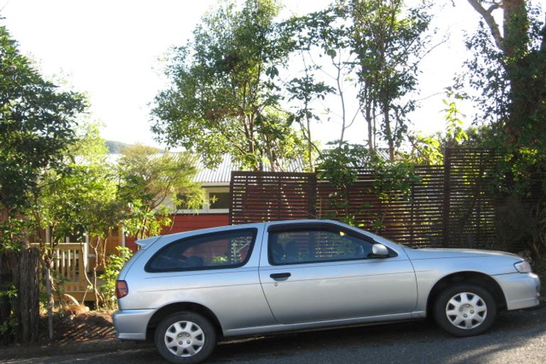 Photo of property in 43 Kingsley Street, Stokes Valley, Lower Hutt, 5019