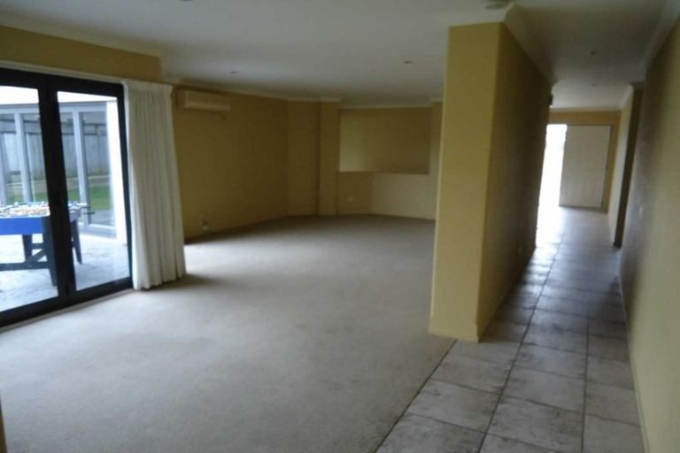 Photo of property in 1 Merlot Place, Rototuna, Hamilton, 3210