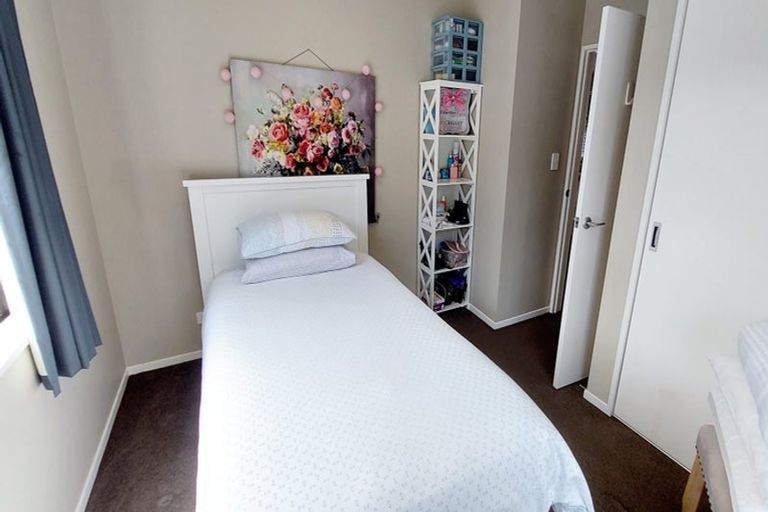 Photo of property in 59 Litten Road, Cockle Bay, Auckland, 2014