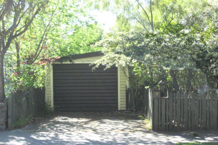 Photo of property in 4 Heberden Avenue, Sumner, Christchurch, 8081
