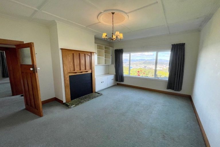 Photo of property in 61 Orangi Kaupapa Road, Northland, Wellington, 6012