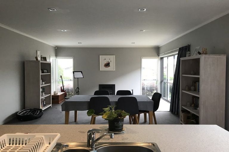 Photo of property in 12 Raddington Way, Huntington, Hamilton, 3210