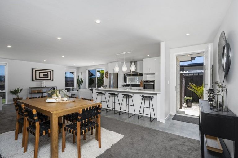 Photo of property in 10 Kanono Close, Papamoa Beach, Papamoa, 3118