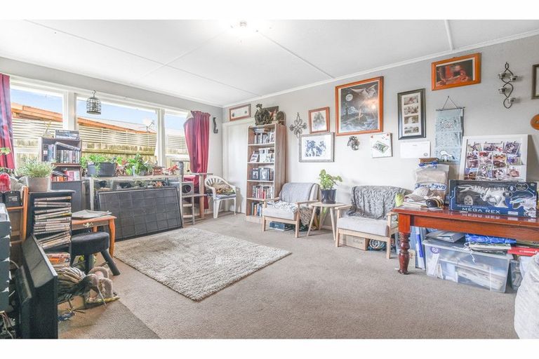 Photo of property in 13 Elliott Crescent, Owhata, Rotorua, 3010