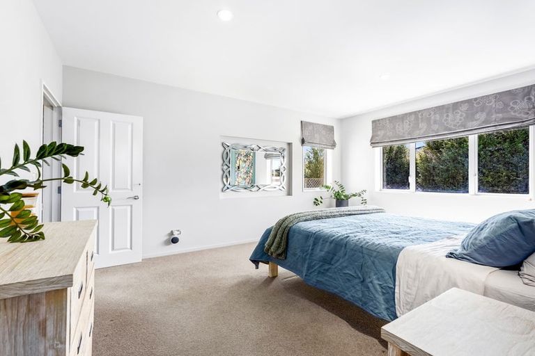 Photo of property in 9 Greenan Place, Doyleston, 7683