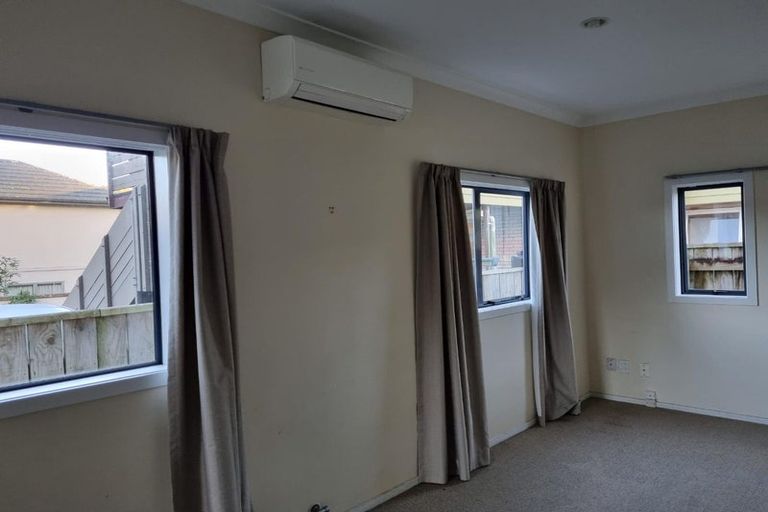 Photo of property in 4b Rotoiti Street, Johnsonville, Wellington, 6037