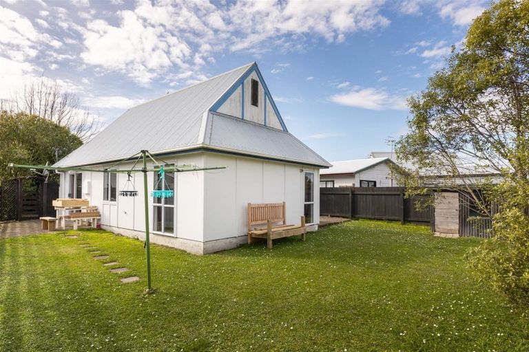 Photo of property in 60 Newton Place, Westbrook, Palmerston North, 4412