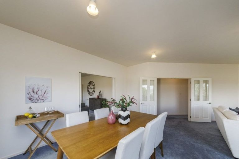 Photo of property in 21 Washington Parade, Milson, Palmerston North, 4414