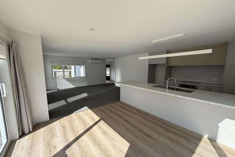 Photo of property in 32a Brandon Street, Featherston, 5710