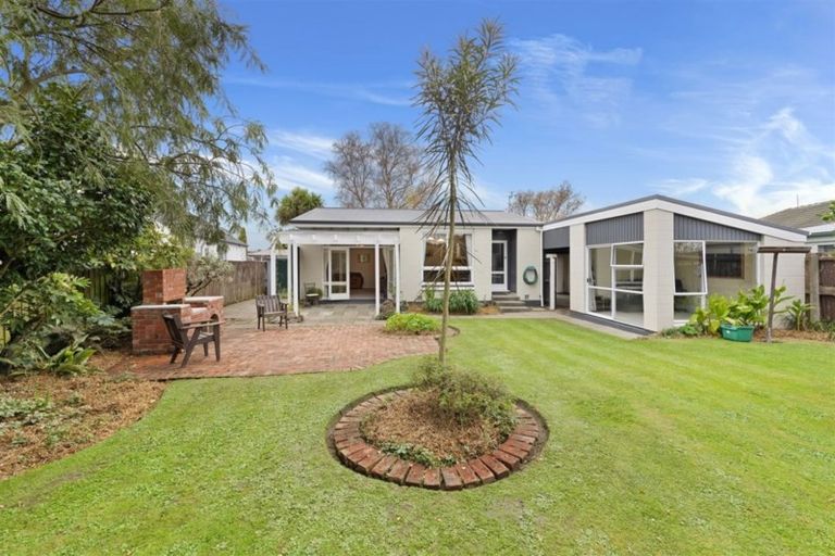 Photo of property in 32 Stackhouse Avenue, Bishopdale, Christchurch, 8053