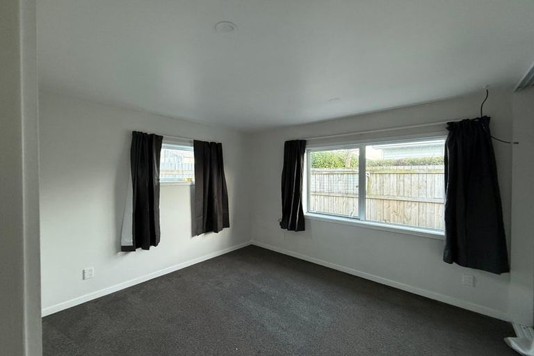 Photo of property in 6b Petherick Street, Taita, Lower Hutt, 5011