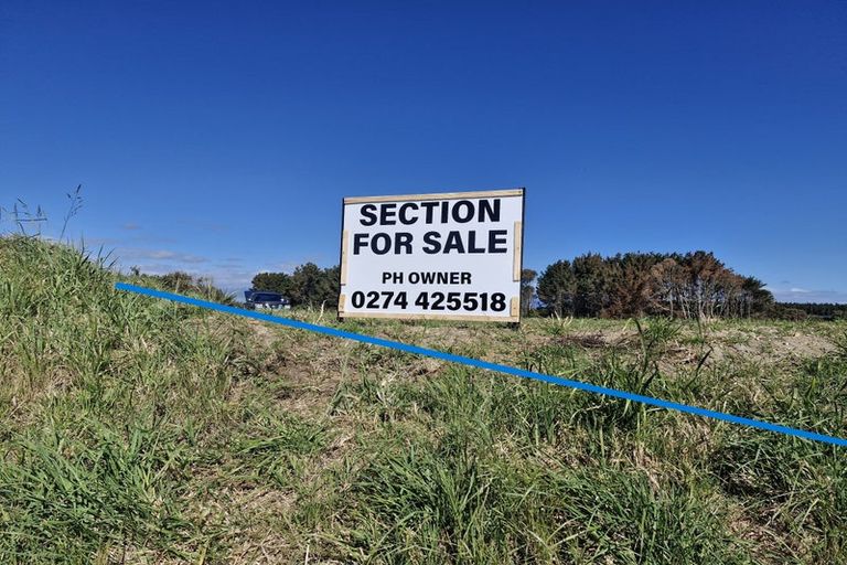Photo of property in 35 Achilles Avenue, Waitarere, Levin, 5510