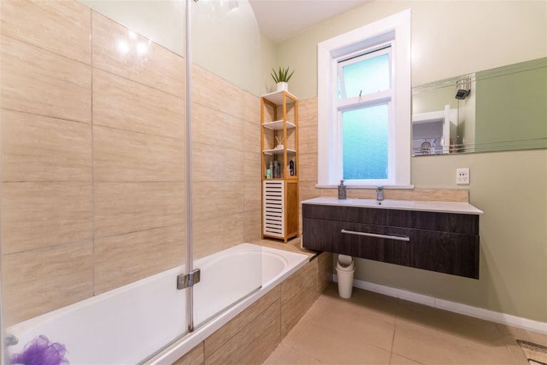 Photo of property in 10 Seddon Street, Highfield, Timaru, 7910