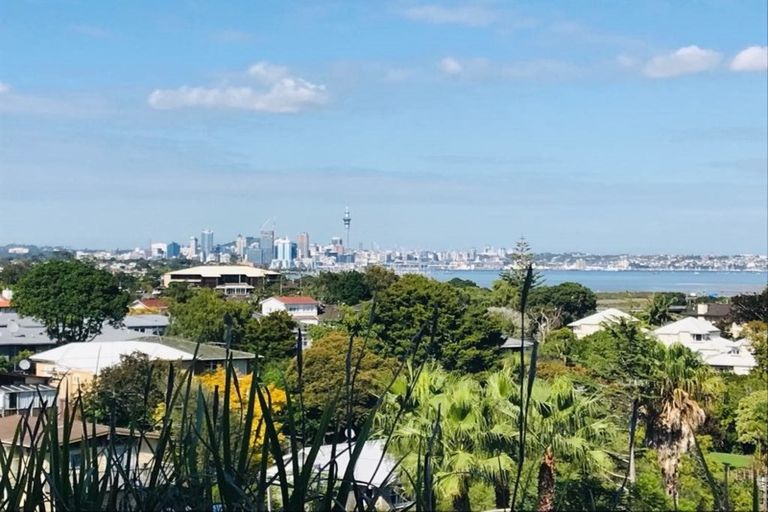 Photo of property in Maison Apartments, 310/16 Huron Street, Takapuna, Auckland, 0622