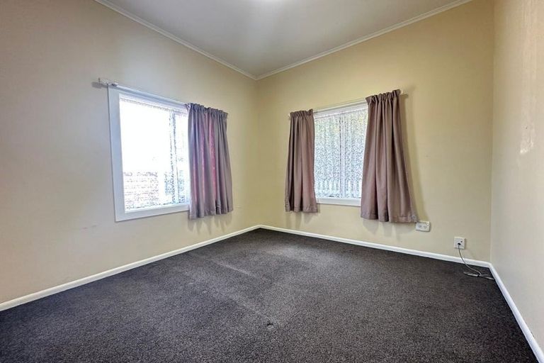 Photo of property in 24a Cleek Road, Mangere East, Auckland, 2024