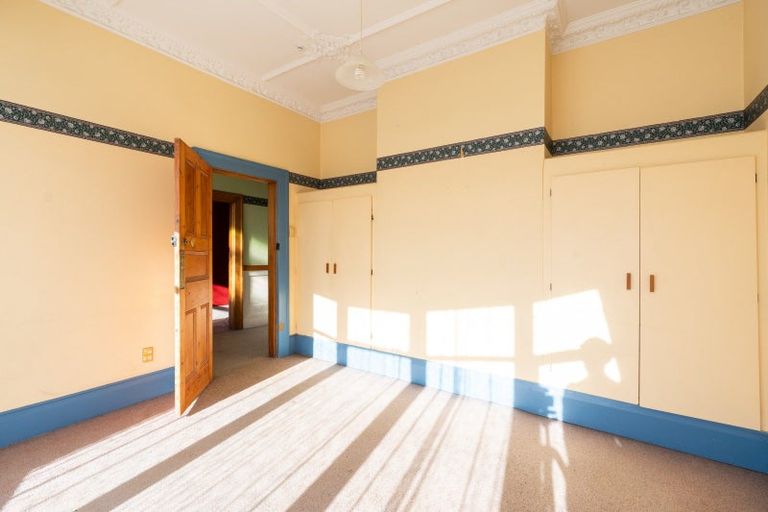 Photo of property in 25 Kirkcaldy Street, South Dunedin, Dunedin, 9012