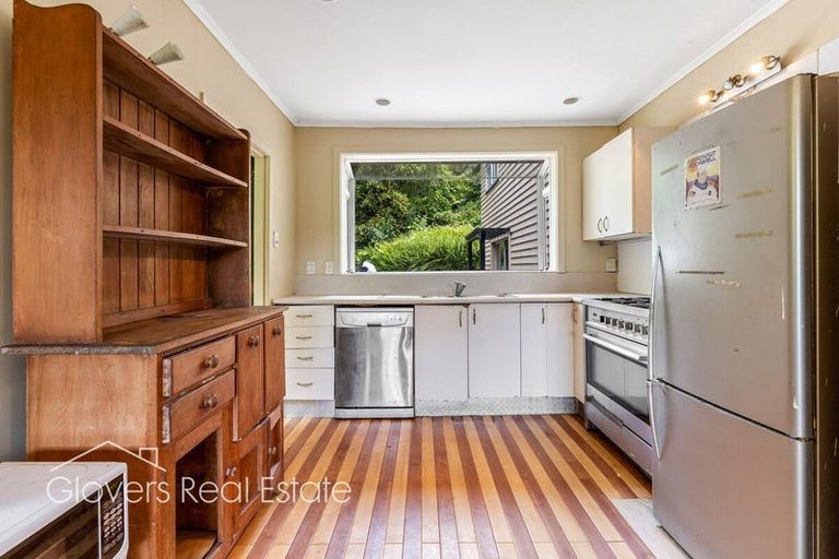 Photo of property in 5 Brownie Road, Laingholm, Auckland, 0604
