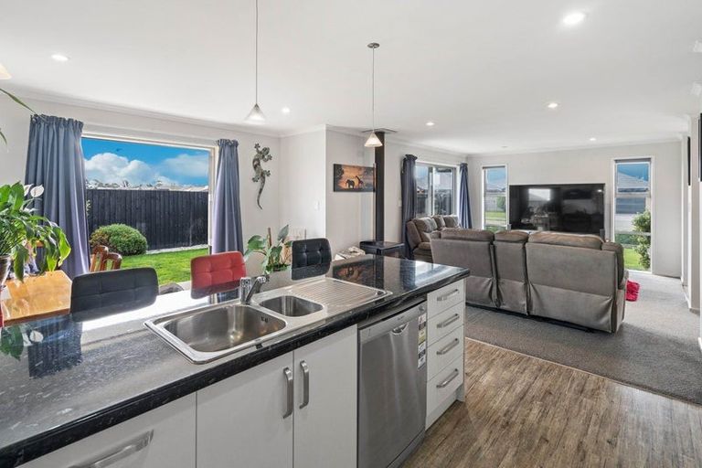 Photo of property in 73 Andesite Drive, Rolleston, 7614