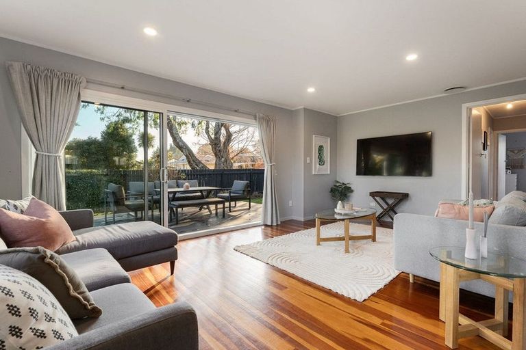 Photo of property in 35 Millers Road, Brookfield, Tauranga, 3110