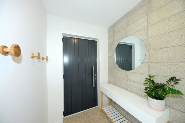 Photo of property in 50 Shillingford Boulevard, Rolleston, 7615