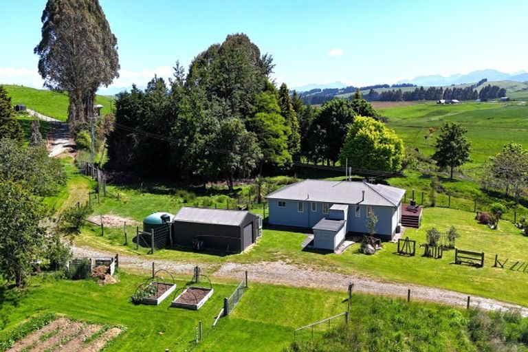 Photo of property in 777b Wilderness Road, Hillside, Te Anau, 9672