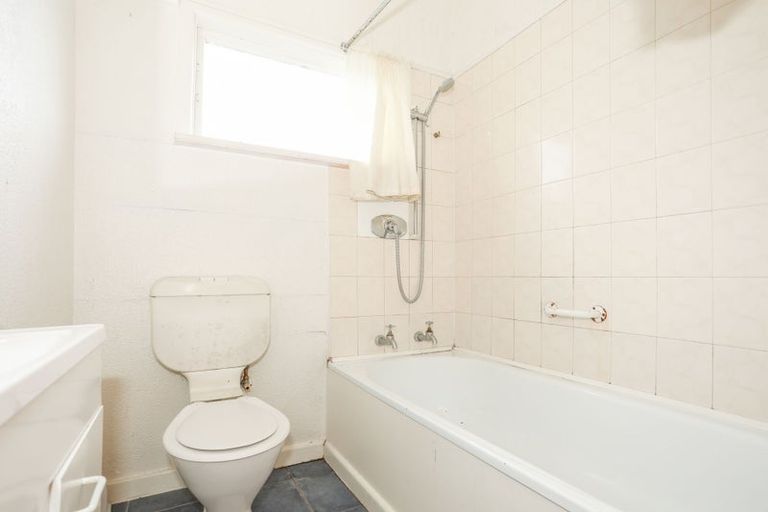 Photo of property in 620 Gloucester Street, Linwood, Christchurch, 8062