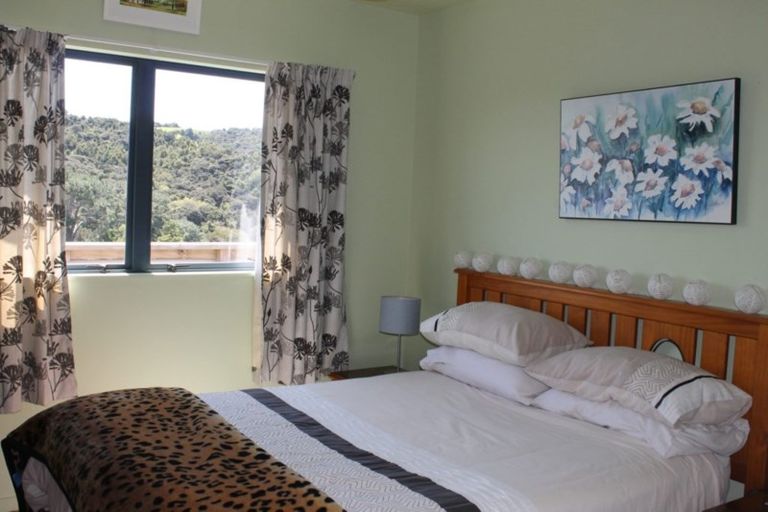 Photo of property in 352 Heatley Road, Whakapirau, Maungaturoto, 0583