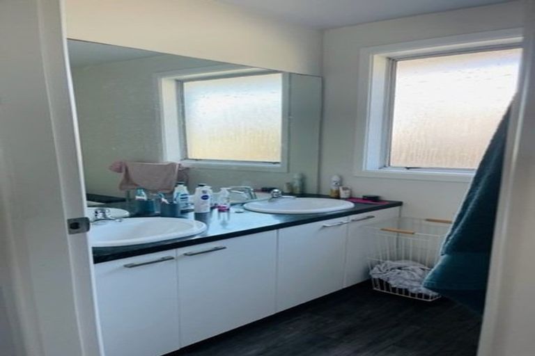 Photo of property in 41 Woolley Street, Avondale, Christchurch, 8061