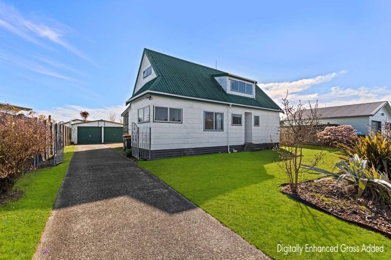 Photo of property in 3 Sequoia Crescent, Owhata, Rotorua, 3010