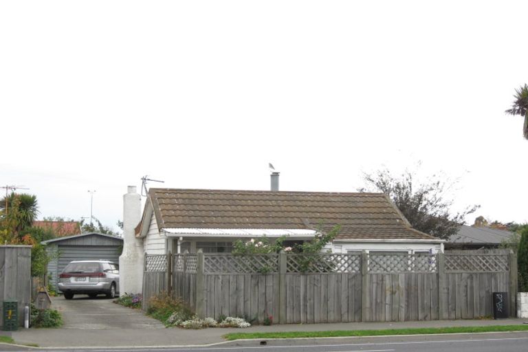 Photo of property in 29 Curletts Road, Sockburn, Christchurch, 8042