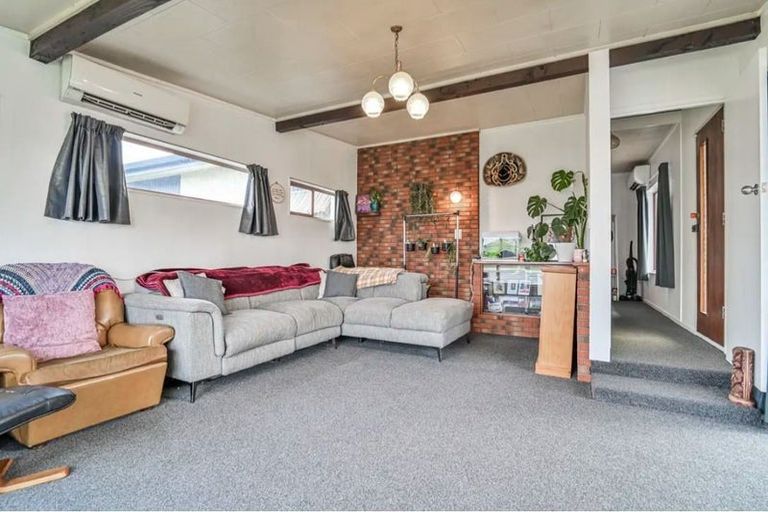 Photo of property in 147 Flaxmere Avenue, Flaxmere, Hastings, 4120