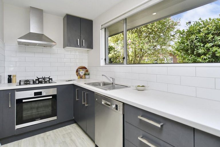 Photo of property in 1/21 Medway Street, Richmond, Christchurch, 8013