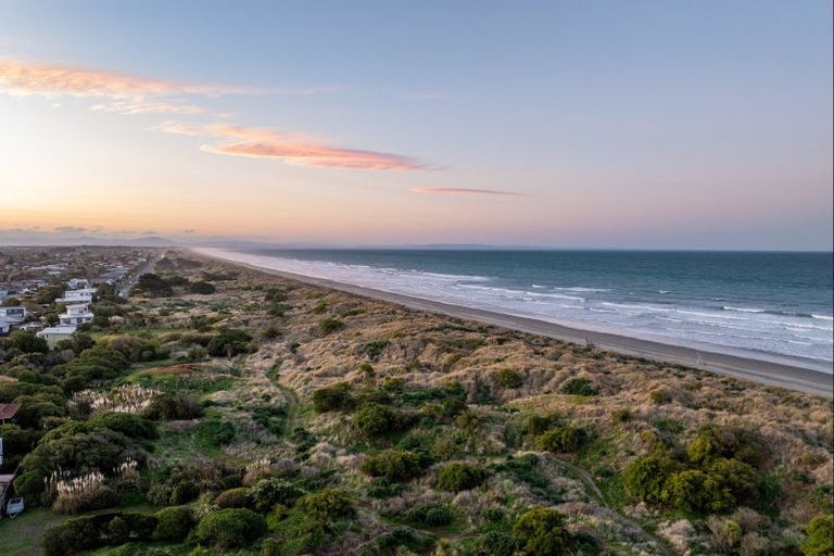 Photo of property in 19 Heron Street, Southshore, Christchurch, 8062