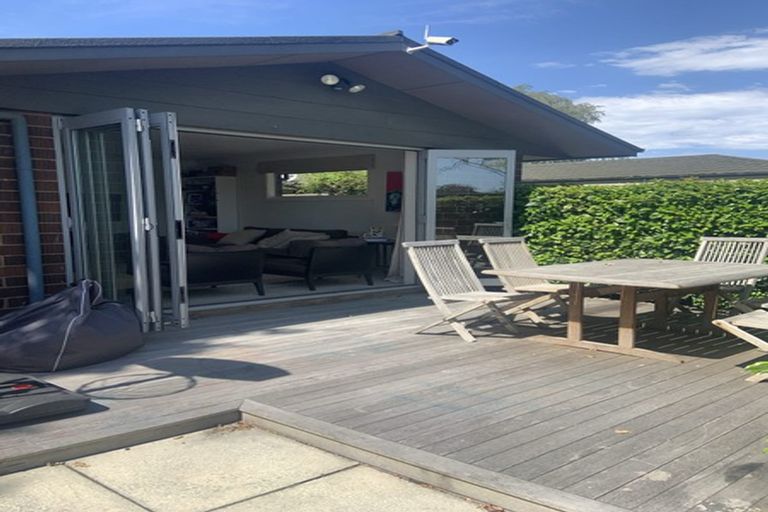 Photo of property in 52 Hawthorne Street, Strowan, Christchurch, 8052