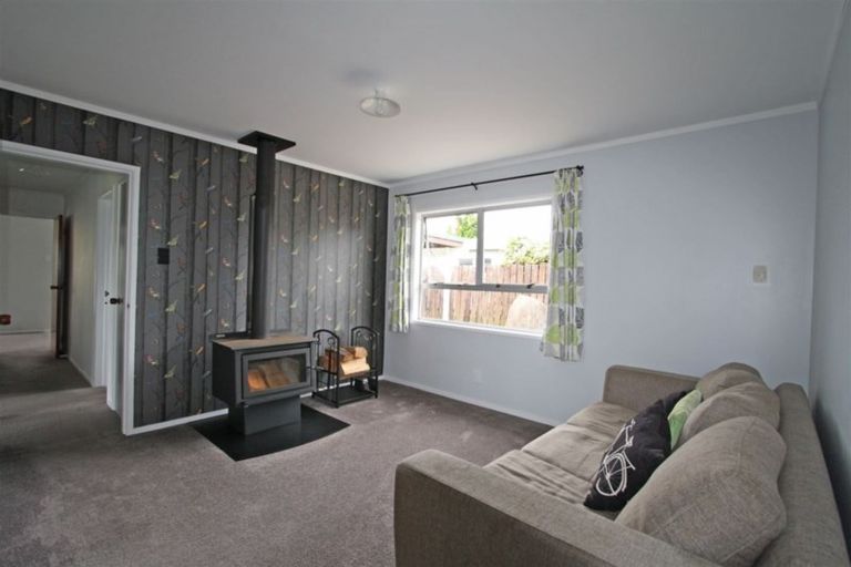 Photo of property in 16b Trimble Place, Bell Block, New Plymouth, 4312