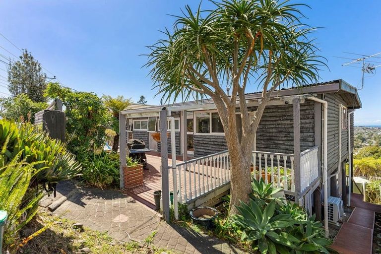 Photo of property in 334a Glenvar Road, Torbay, Auckland, 0630