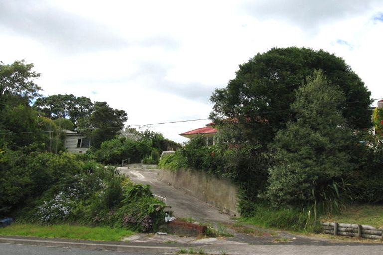 Photo of property in 39 Sylvan Avenue, Northcote, Auckland, 0627