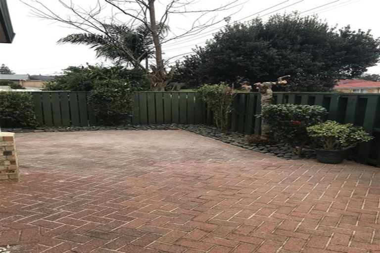 Photo of property in 2 Miles Avenue, Papatoetoe, Auckland, 2025