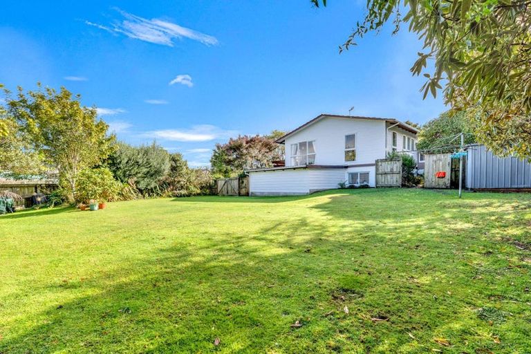 Photo of property in 44 Grand Vue Road, Kawaha Point, Rotorua, 3010