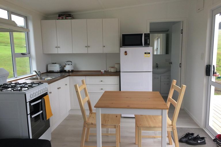 Photo of property in 211c Cable Bay Block Road, Cable Bay, 0420